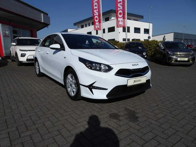 Kia Ceed / cee'd