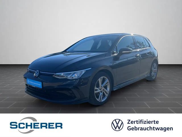 Volkswagen Golf VIII R line 1.5 TSI LED CARPLAY EPH SHZ 2024 Benzine