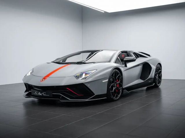 Lamborghini Aventador Ultimae Roadster FULL CARBON/WARRANTY 2022 Benzine