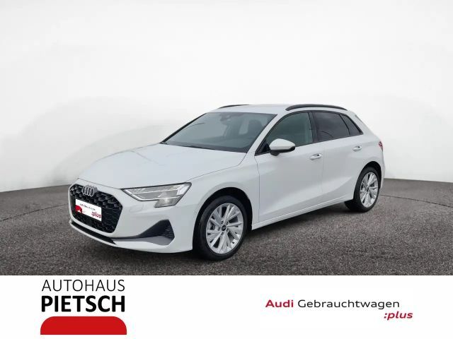 Audi A3 30 TFSI S-tronic AHK ACC LED Navi 2025 Benzine