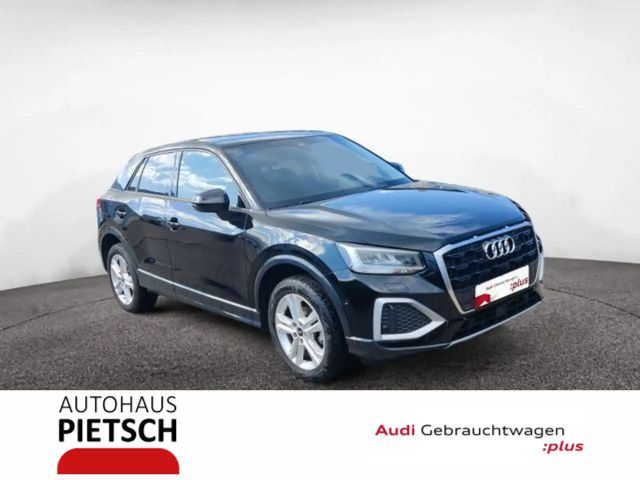 Audi Q2 35 TFSI advanced AHK Kamera Keyless 2024 Benzine