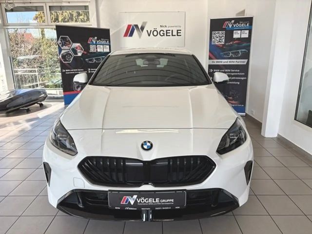BMW 120 i M Sportpaket Head Up 19" M LMR 2025 Benzine