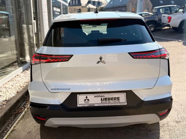 Mitsubishi Grandis
