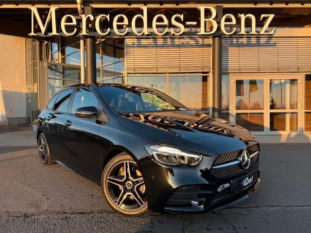 Mercedes-Benz B 200 AMG+AHK+Ambiente+RFK+MBUX+Night 2023 Benzine