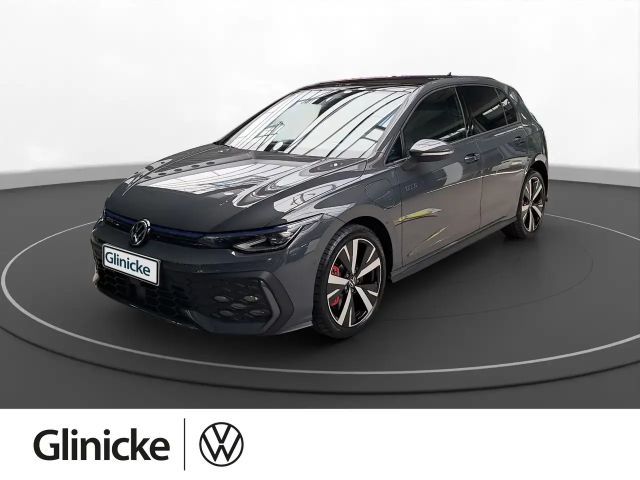 Volkswagen Golf GTE GTE 1,5 eHybrid DSG | Leder | IQ. | DCC 2026 Hybride / Benzine