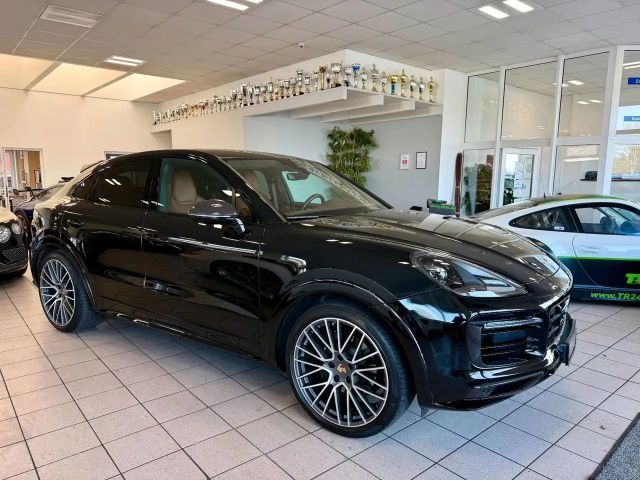 Porsche Cayenne Coupe Platinum Edition HeadUp/ACC/22Zoll 2023 Benzine