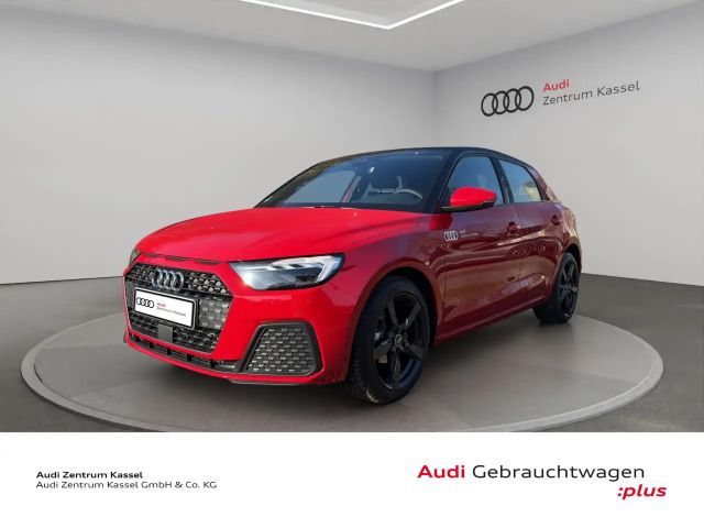 Audi A1 SB 25 TFSI S line LED CarPlay PDC 17" 2026 Benzine
