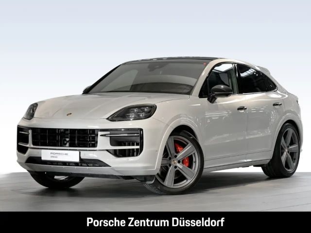 Porsche Cayenne S Coupe InnoDrive HeadUp Soft-Close BOSE 2024 Benzine