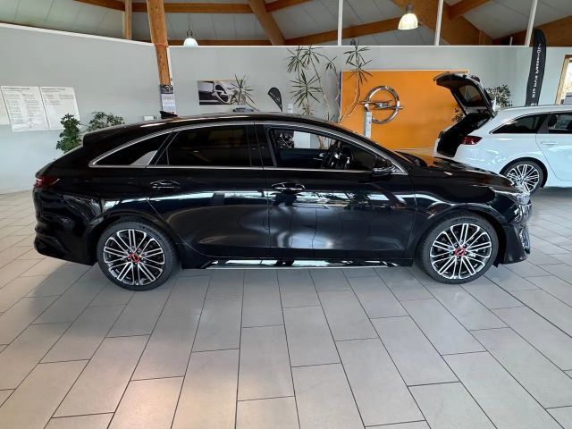 Kia ProCeed / pro_cee'd