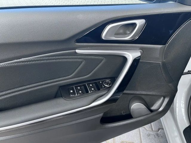 Kia Ceed SW / cee'd SW