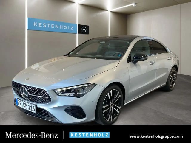 Mercedes-Benz CLA 200 PROGRESSIVE+NIGHT+PANO+MULTI+360°+PARK 2026 Benzine