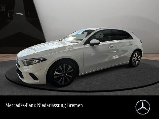 Mercedes-Benz A 180 d STYLE+LED+8G 2022 Diesel