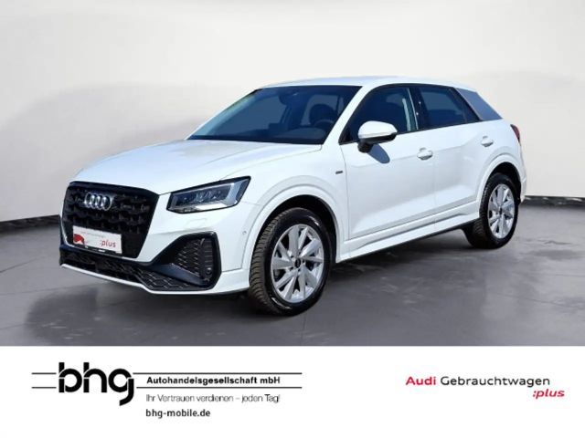 Audi Q2 35 TFSI S tronic S line Optik Navi connect so 2025 Benzine