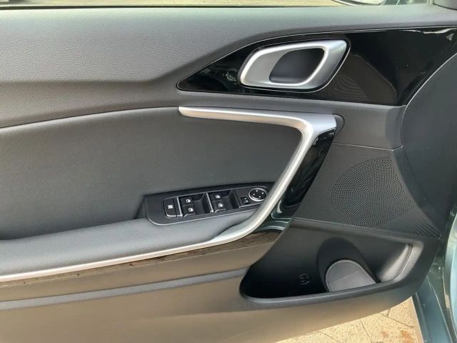 Kia Ceed / cee'd