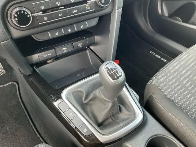 Kia Ceed / cee'd