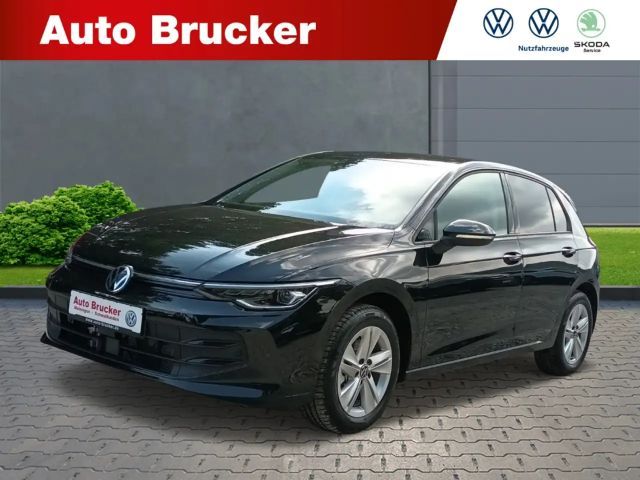 Volkswagen Golf VIII 1.5 TSI+Navigationssystem+Park Distance Contr 2025 Benzine