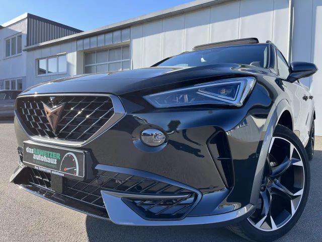Cupra Formentor VZ 1.4 TSI e-Hybrid 200€ m.20% Anz. AHK PANO Nav 2023 Hybride / Benzine
