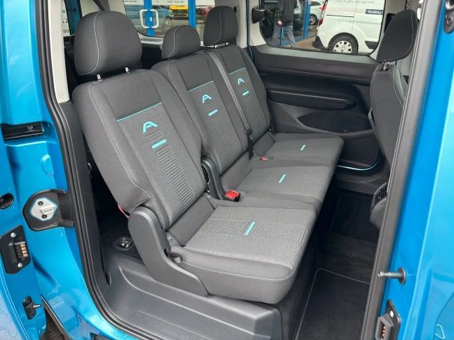 Ford Grand Tourneo