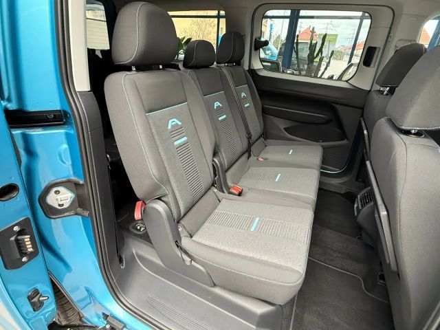 Ford Grand Tourneo