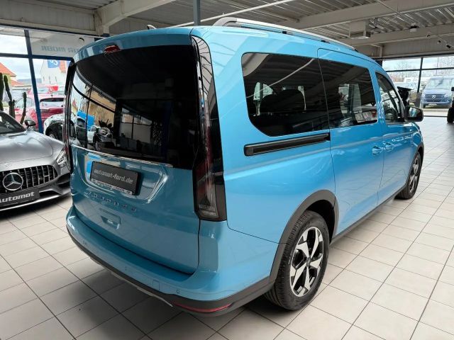 Ford Grand Tourneo