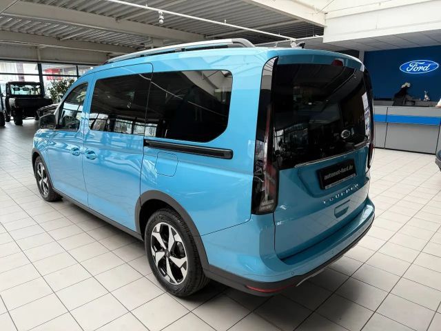 Ford Grand Tourneo