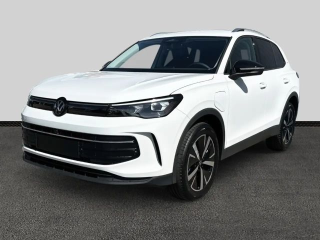 Volkswagen Tiguan Energy eHybrid Jubiläumspreis 65 Jahre 2026 Hybride / Benzine