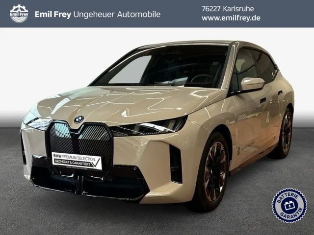 BMW iX xDrive45 300 kW, 5-türig (Strom) 2026 Elektrisch