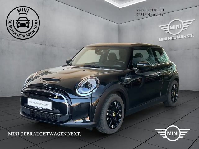 MINI Cooper SE 3-Türer Navi LED RFK PDC DAB Keyless 2023 Elektrisch