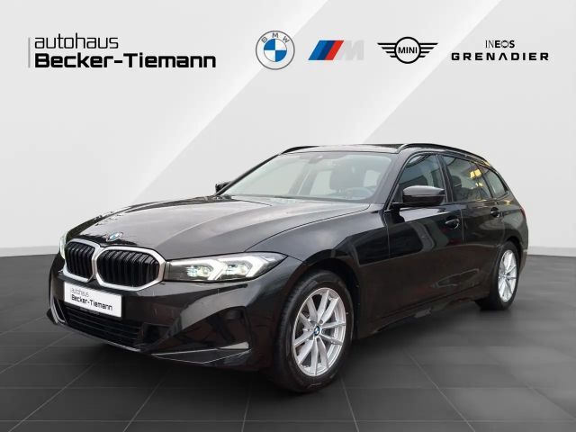 BMW 318 i Touring Garantie 02/2030 | AHK | Navi | Sitzh. | 2025 Benzine