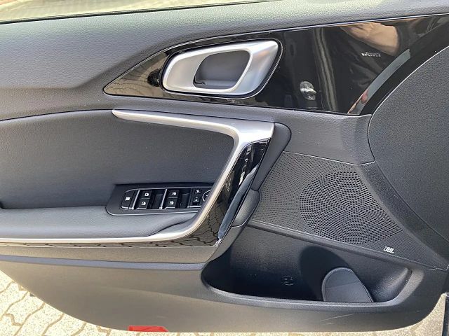 Kia Ceed / cee'd