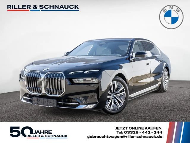 BMW i7 eDrive 50 LED PANO 360° B&W+VOLL-LEDER+ 2023 Elektrisch