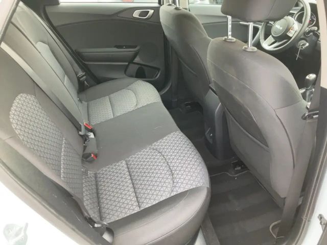 Kia Ceed / cee'd