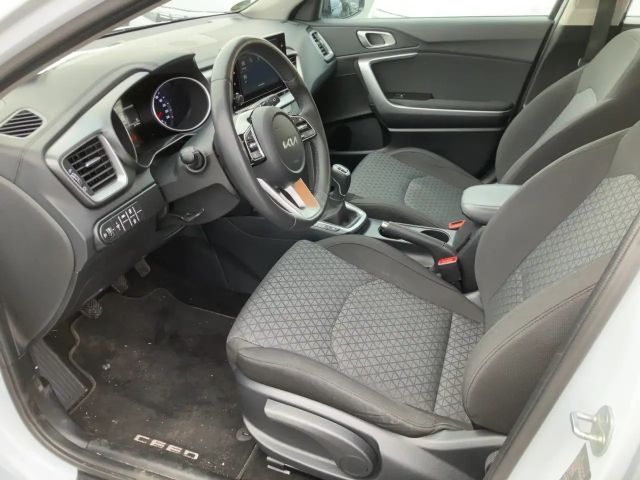 Kia Ceed / cee'd