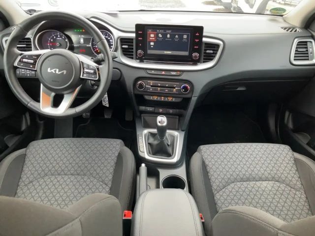 Kia Ceed / cee'd