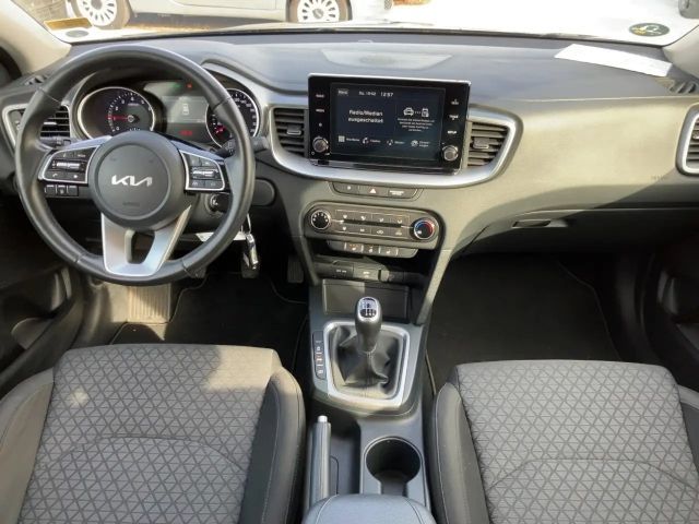 Kia Ceed / cee'd
