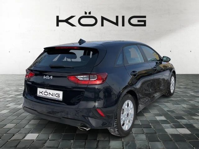 Kia Ceed / cee'd