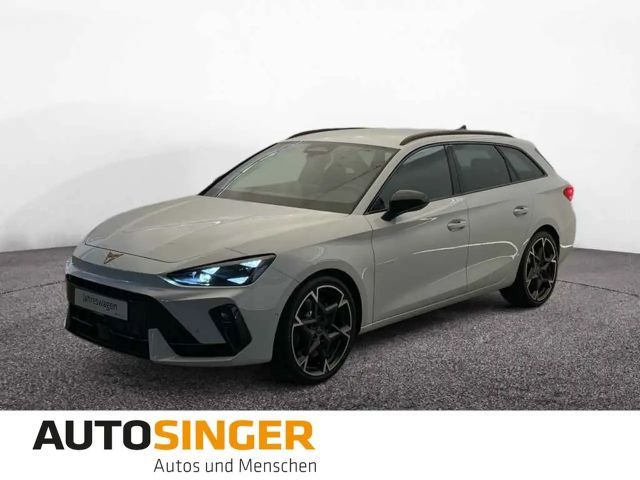 Cupra Leon ST VZ TSI DSG 4D *AHK*MATRIX*NAVI*ACC*DCC* 2026 Benzine