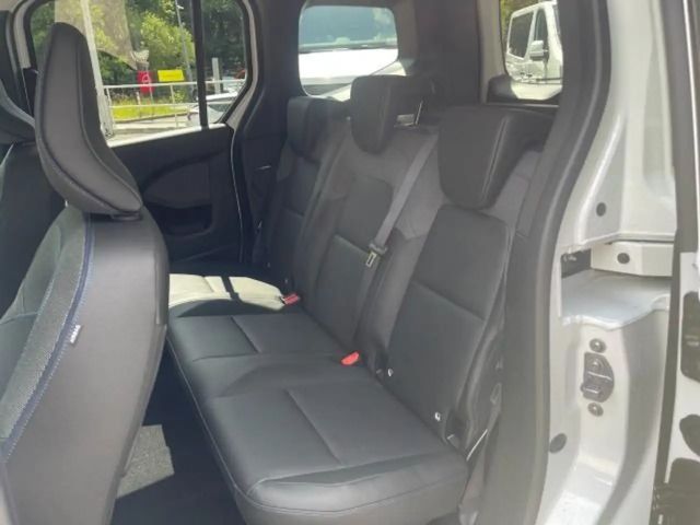 Nissan Townstar