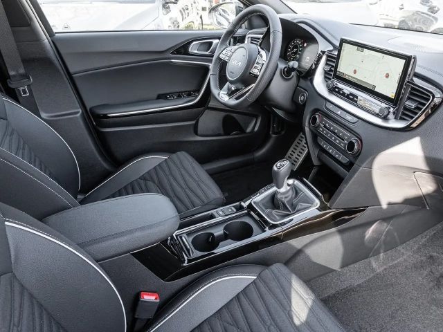 Kia Ceed / cee'd