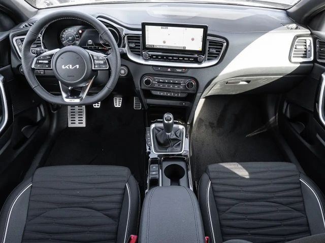 Kia Ceed / cee'd