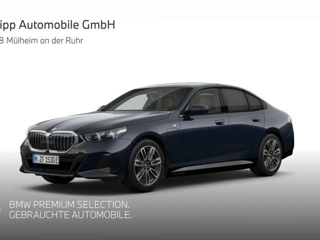 BMW 550 e xDrive M Sport Ad.Fahrw.Pro PANO Autobahnas. 2025 Hybride / Benzine
