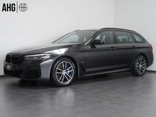 BMW 530 i Touring M Sport SHADOW/DRIVING-ASSISTANT 2021 Benzine
