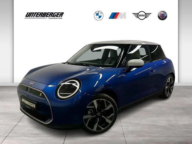 MINI Cooper SE Favoured Trim XL Paket HuD Pano harman ACC 2024 Elektrisch