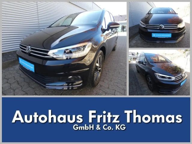Volkswagen Touran 1.5 TSI DSG Highline LED Navi AHK 7-Sitzer Klima 2025 Benzine