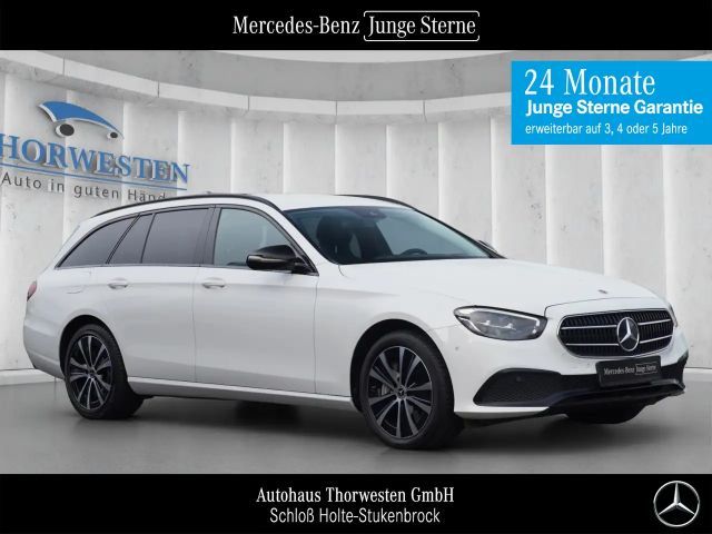 Mercedes-Benz E 300 E 300 T de Avantg. 4Matic AHK LED 8-fach bereift 2022 Hybride / Diesel
