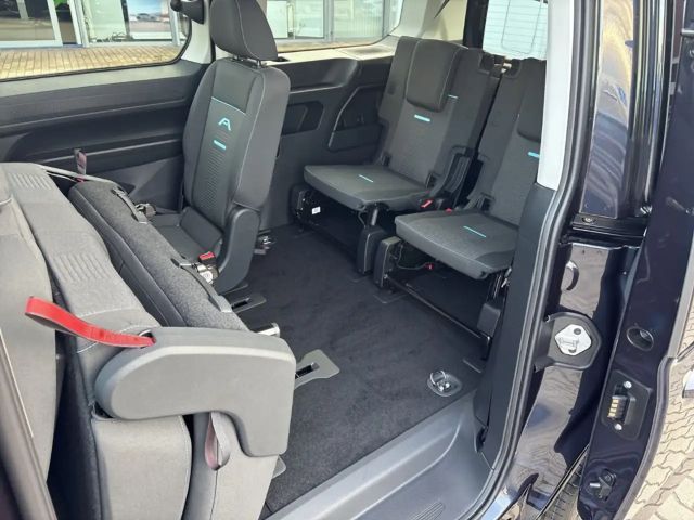 Ford Grand Tourneo