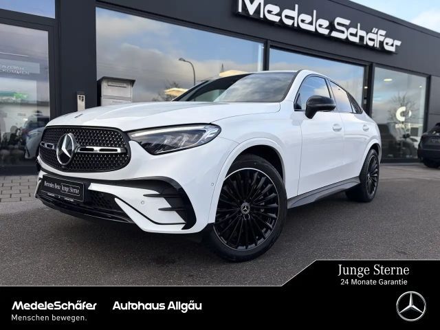 Mercedes-Benz GLC 200 GLC 200 4M Coupé AMG Night 20'' Dist AHK Kam Amb 2025 Benzine