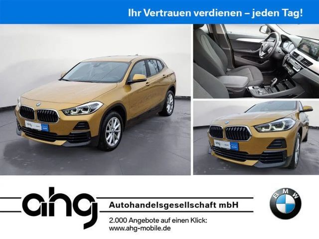 BMW X2 sDrive20i Advantage Steptronic DCT Klimaaut. 2022 Benzine