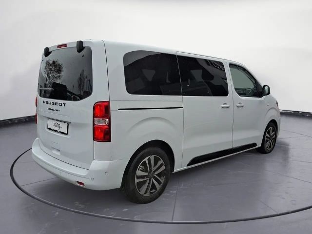 Peugeot Traveller