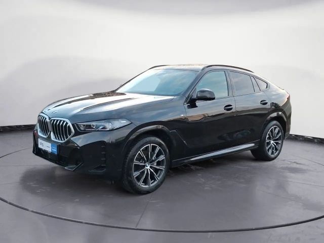 BMW X6 xDrive30d M SPORT Panorma Iconic Glow Driving 2025 Diesel